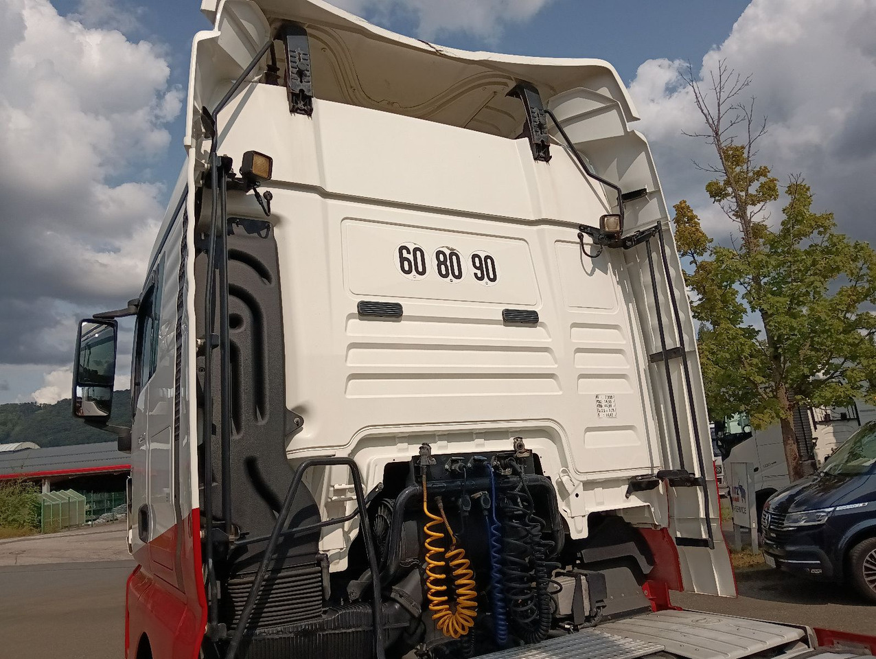 Tractor unit MAN TGX 18:440 BLS INTARDER Vollspoiler Reifen70-90% MAN TGX 18:440 BLS INTARDER Vollspoiler Reifen70-90%: picture 25