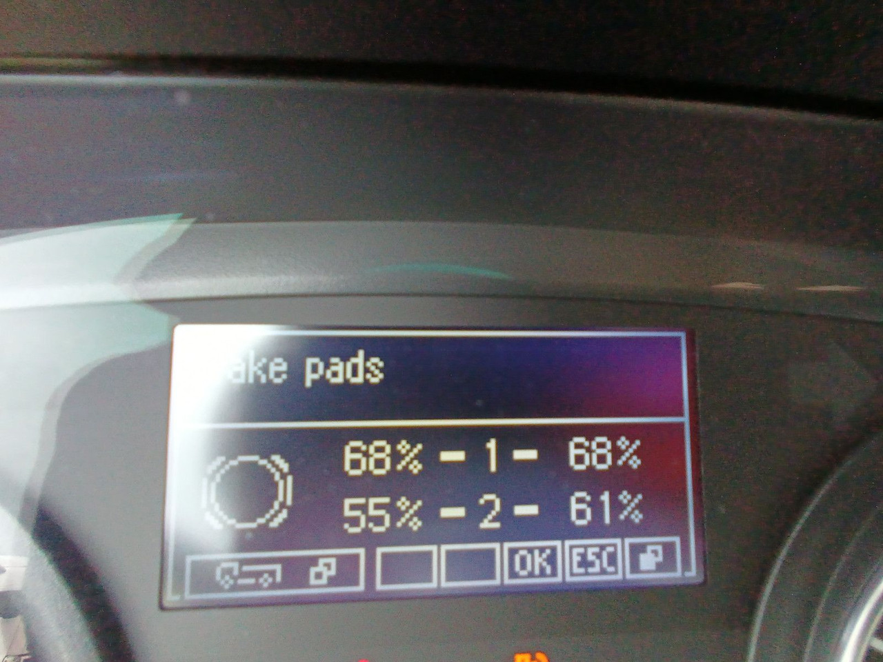 Tractor unit MAN TGX 18:440 BLS INTARDER Vollspoiler Reifen70-90% MAN TGX 18:440 BLS INTARDER Vollspoiler Reifen70-90%: picture 15