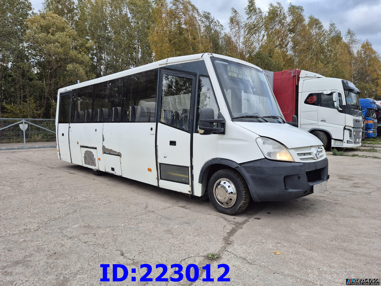 IVECO Daily 50C18 - 23-seater - Coach: picture 3 IVECO Daily 50C18 - 23-seater - Coach: picture 3