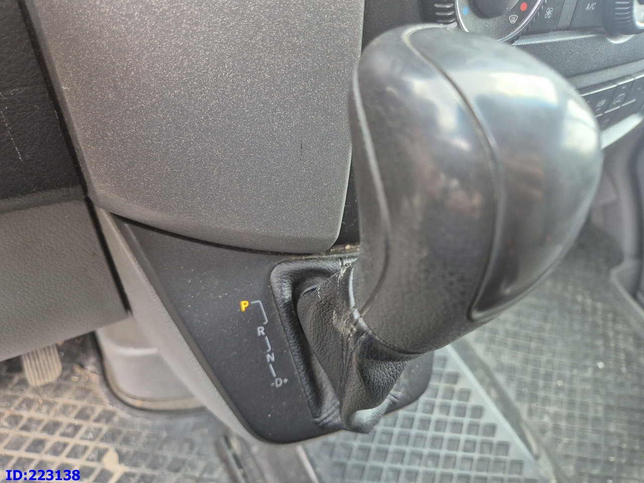 Minibus, Passenger van MERCEDES-BENZ Sprinter 213 - Euro5: picture 12