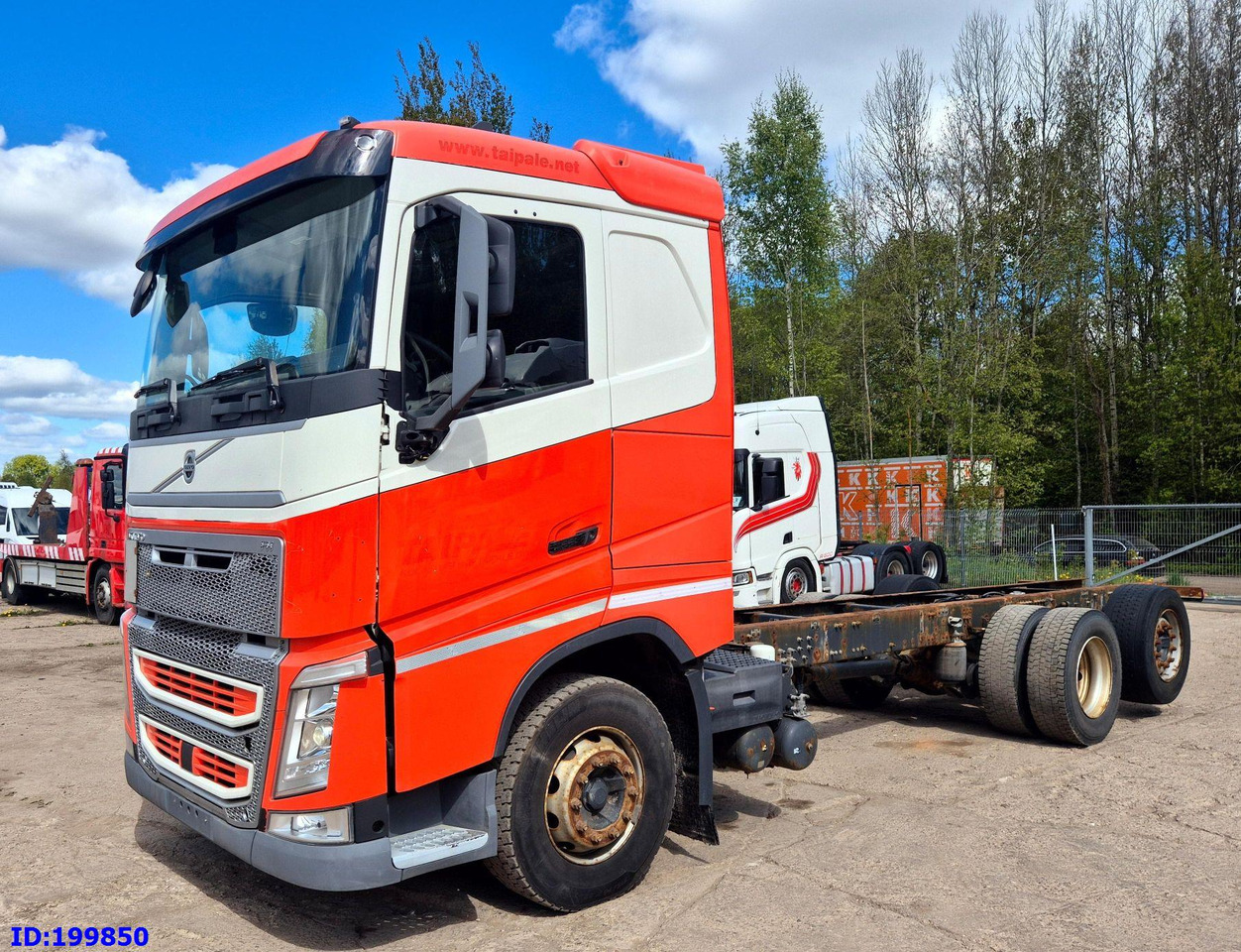 VOLVO FH13 540HP 6x2 Euro6 - Cab chassis truck: picture 1 VOLVO FH13 540HP 6x2 Euro6 - Cab chassis truck: picture 1