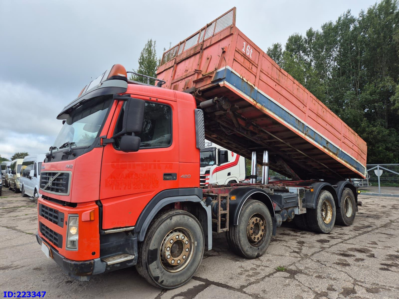 VOLVO FM12 420HP 8X4 Manual - Tipper: picture 1 VOLVO FM12 420HP 8X4 Manual - Tipper: picture 1