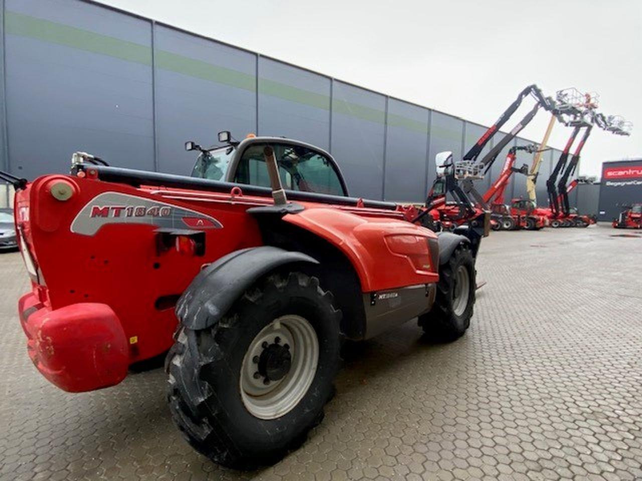 MT1840A ST3B - Telescopic handler: picture 3 MT1840A ST3B - Telescopic handler: picture 3