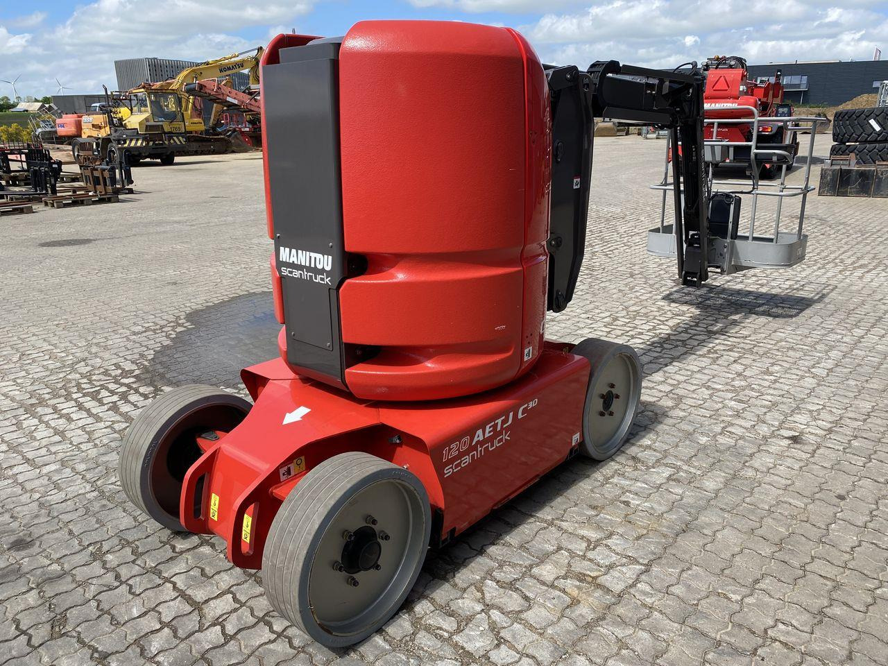 Manitou 120AETJ Compact 3D - Articulated boom: picture 4 Manitou 120AETJ Compact 3D - Articulated boom: picture 4
