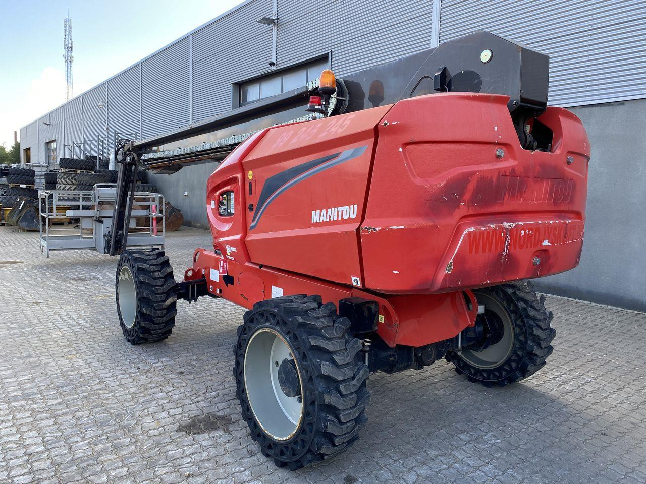 Manitou 220TJ+ - Telescopic boom: picture 2 Manitou 220TJ+ - Telescopic boom: picture 2