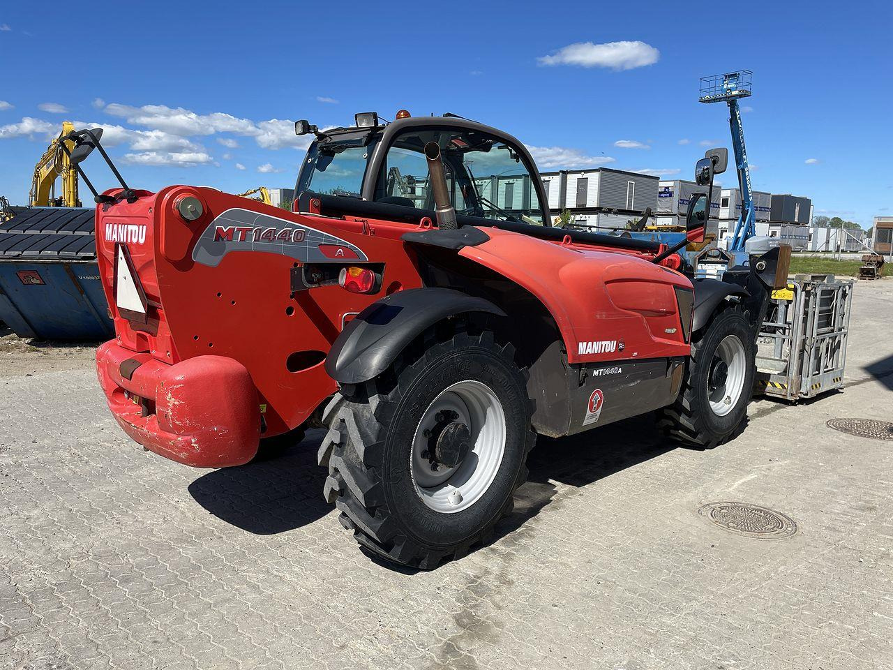 Manitou MT1440A ST3B - Telescopic handler: picture 4 Manitou MT1440A ST3B - Telescopic handler: picture 4