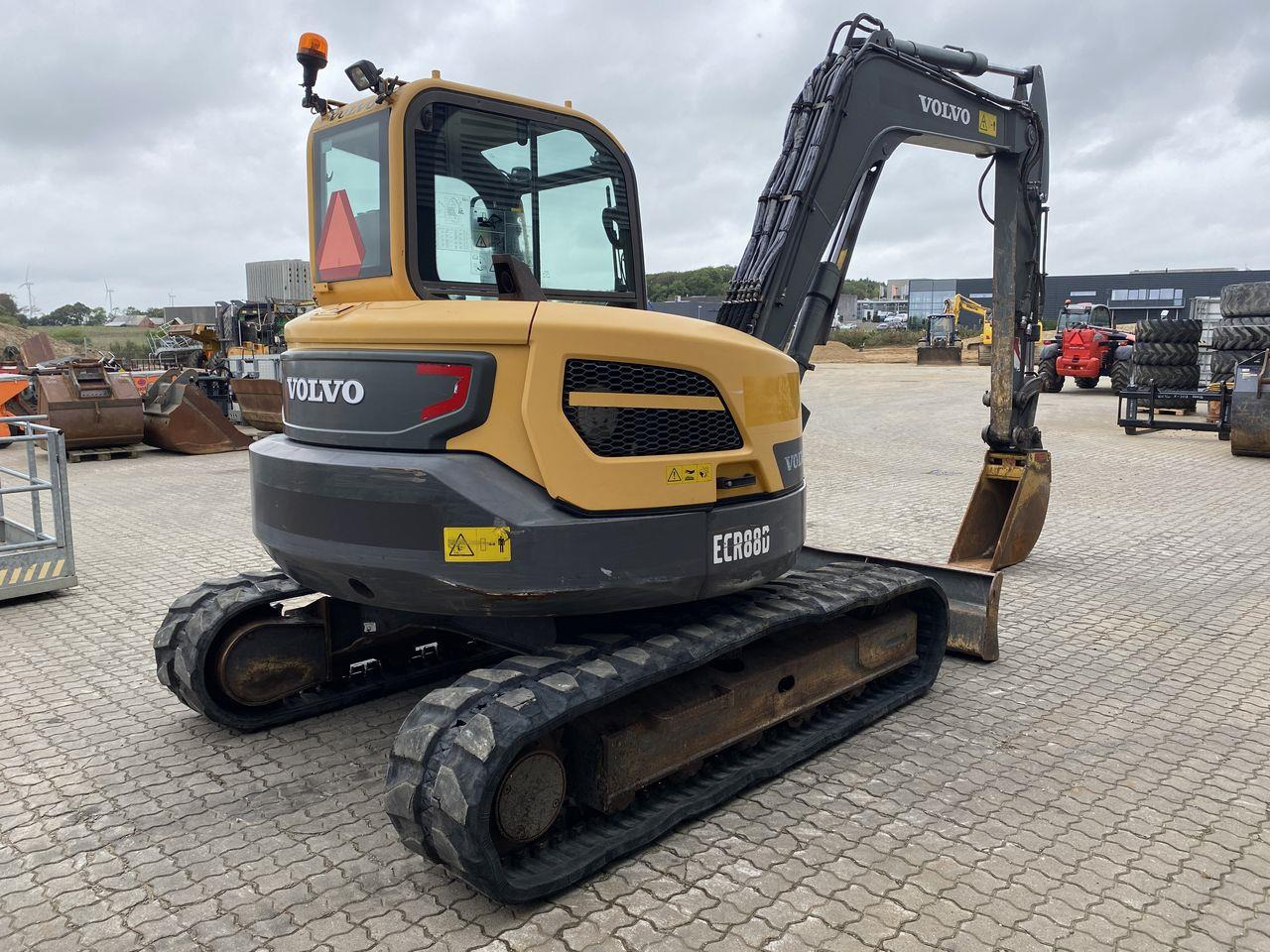Volvo ECR88 - Mini excavator: picture 4 Volvo ECR88 - Mini excavator: picture 4