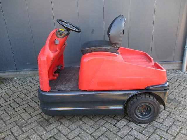 Linde P 60 - Tow tractor: picture 1 Linde P 60 - Tow tractor: picture 1