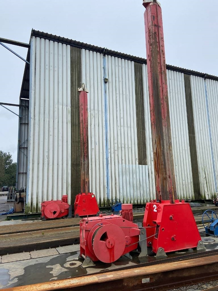 Baars Pile Pontoon (modulair - Construction equipment: picture 4 Baars Pile Pontoon (modulair - Construction equipment: picture 4