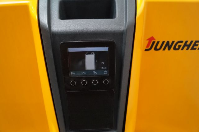 Jungheinrich EJD118 - Stacker: picture 4 Jungheinrich EJD118 - Stacker: picture 4