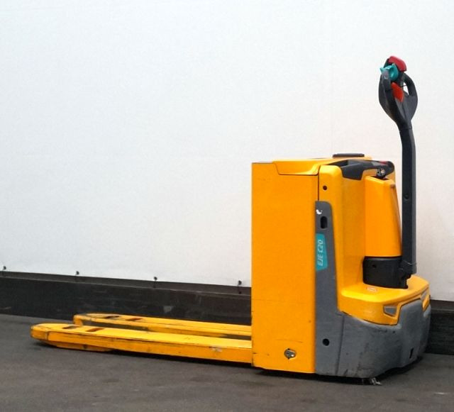 Jungheinrich EJE C20 - Pallet truck: picture 2 Jungheinrich EJE C20 - Pallet truck: picture 2