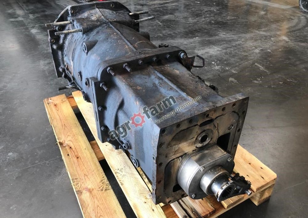 Gearbox Skrzynia biegów Claas Arion 420 6005031574: picture 1
