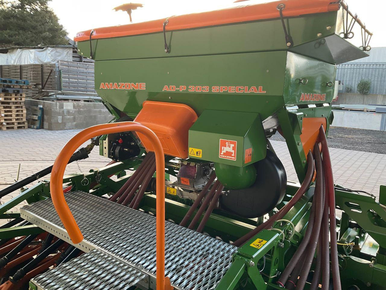 Amazone ADP 303 Spezial, KX 3000 - Combine seed drill: picture 4 Amazone ADP 303 Spezial, KX 3000 - Combine seed drill: picture 4