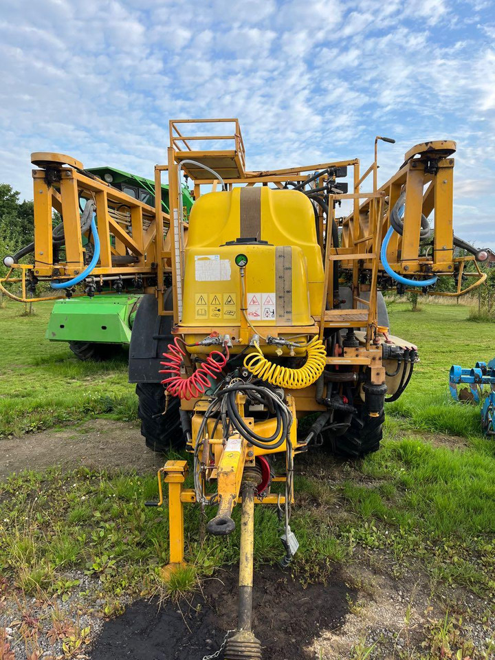 RTS 25/24 - Trailed sprayer: picture 4 RTS 25/24 - Trailed sprayer: picture 4