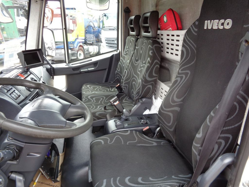 Iveco EuroCargo 80E18 + PTO + Euro 5 + blad-blad - Cab chassis truck: picture 4 Iveco EuroCargo 80E18 + PTO + Euro 5 + blad-blad - Cab chassis truck: picture 4