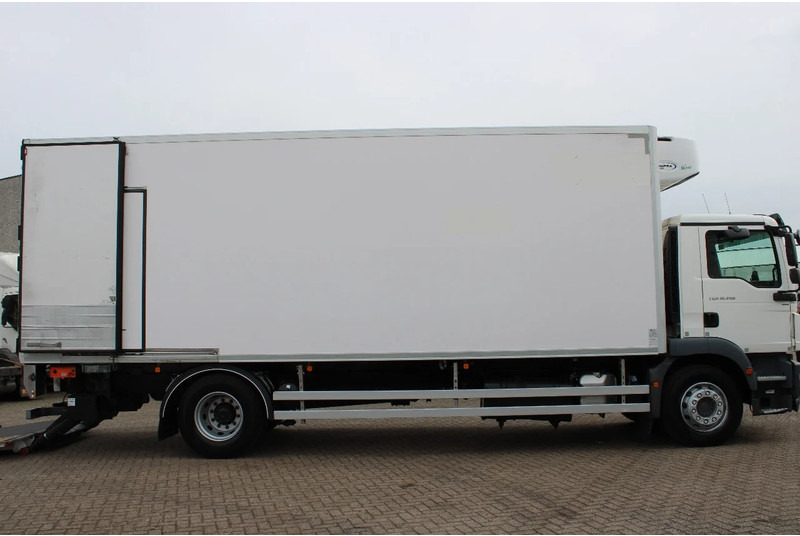 Refrigerator truck MAN TGM 18.250 + EURO 6 + CARRIER + LIFT: picture 8 Refrigerator truck MAN TGM 18.250 + EURO 6 + CARRIER + LIFT: picture 8