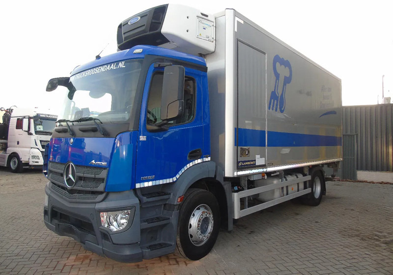 Mercedes-Benz Antos 1932 + EURO 6 + CARRIER + LIFT - Refrigerator truck: picture 2 Mercedes-Benz Antos 1932 + EURO 6 + CARRIER + LIFT - Refrigerator truck: picture 2