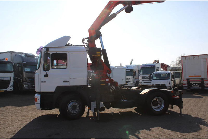 MAN 19.414 F2000 reserved !! + PALFINGER PK35000 F + EURO 2 + MANUAL - Tractor unit: picture 4 MAN 19.414 F2000 reserved !! + PALFINGER PK35000 F + EURO 2 + MANUAL - Tractor unit: picture 4