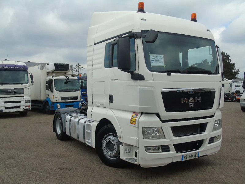 MAN TGX reserved 18.440 + EURO 5!! 3X IN STOCK - Tractor unit: picture 3 MAN TGX reserved 18.440 + EURO 5!! 3X IN STOCK - Tractor unit: picture 3