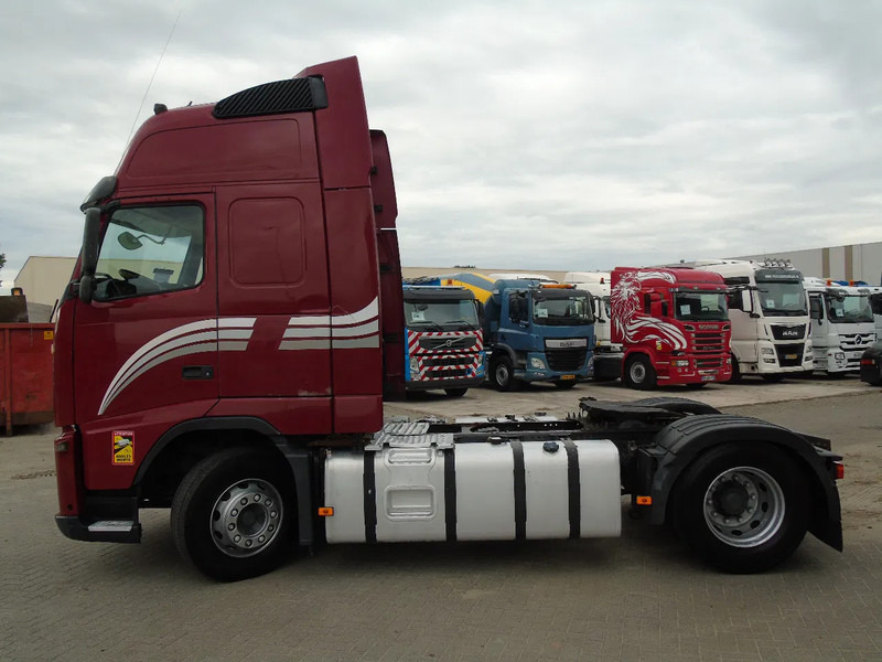 Volvo FH 460 + XL CAB + MANUAL + EURO 5 - Tractor unit: picture 2 Volvo FH 460 + XL CAB + MANUAL + EURO 5 - Tractor unit: picture 2