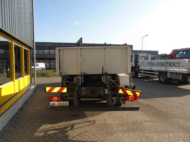 Dropside/ Flatbed truck Volvo FM 420 + 6x4 + steel big axle + manual: picture 6