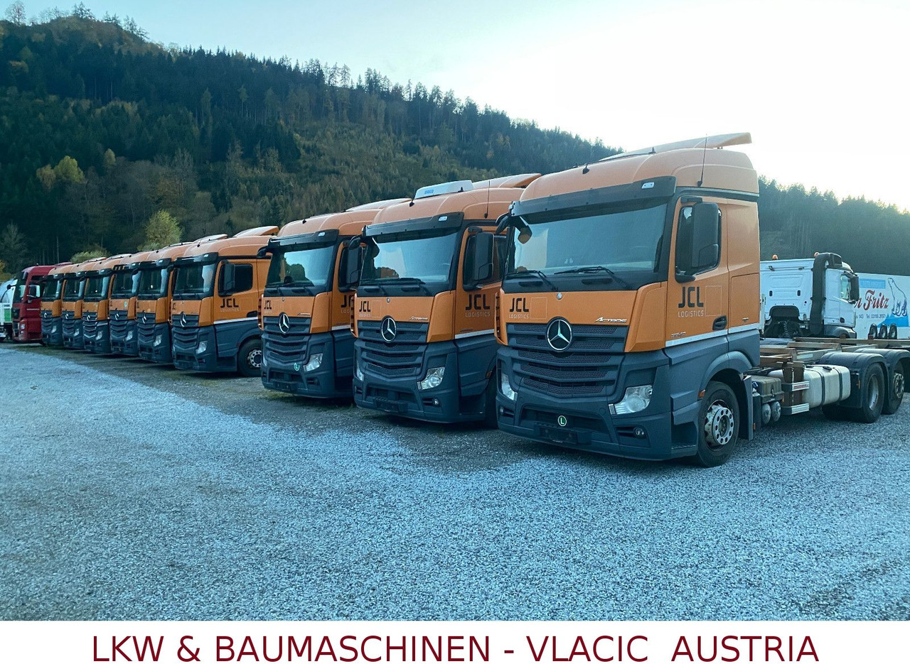 Mercedes-Benz 2542 - Container transporter/ Swap body truck: picture 1 Mercedes-Benz 2542 - Container transporter/ Swap body truck: picture 1