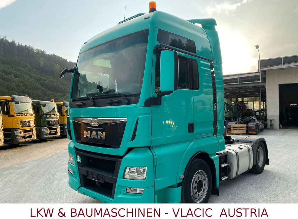 MAN THX 18.480 / Retarder / Standklima - Tractor unit: picture 1 MAN THX 18.480 / Retarder / Standklima - Tractor unit: picture 1