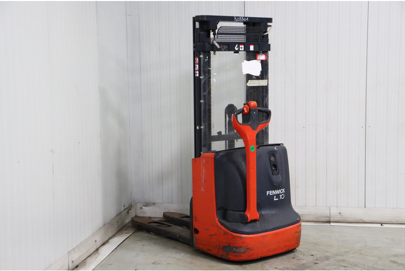 Linde L10 - Stacker: picture 5 Linde L10 - Stacker: picture 5