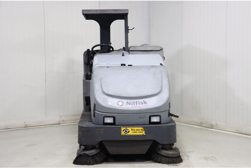 Nilfisk CR1200 - Scrubber dryer: picture 2 Nilfisk CR1200 - Scrubber dryer: picture 2