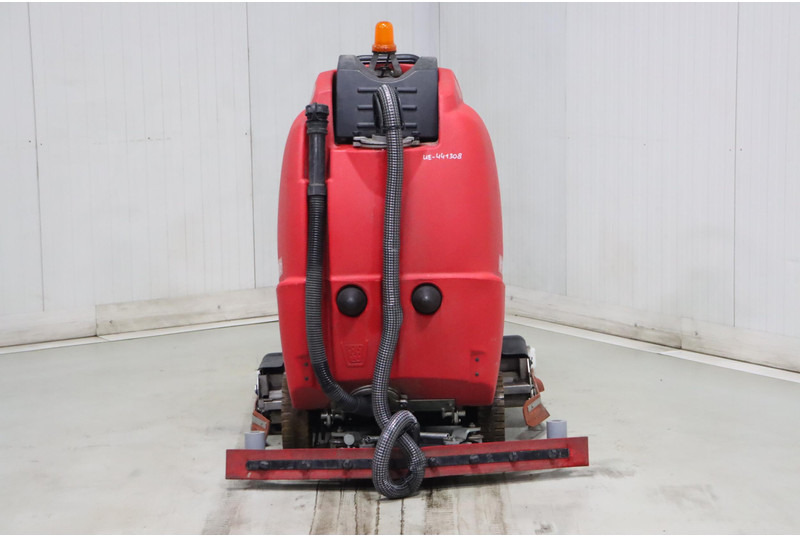 RCM JUMBO 872RN - Road sweeper: picture 5 RCM JUMBO 872RN - Road sweeper: picture 5