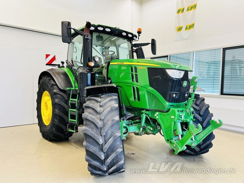 John Deere 6250R ULTIMATE CommandPro - Farm tractor: picture 2 John Deere 6250R ULTIMATE CommandPro - Farm tractor: picture 2