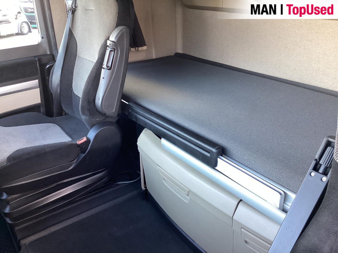 MAN TGX 18.500 4X2 BLS - Tractor unit: picture 4 MAN TGX 18.500 4X2 BLS - Tractor unit: picture 4