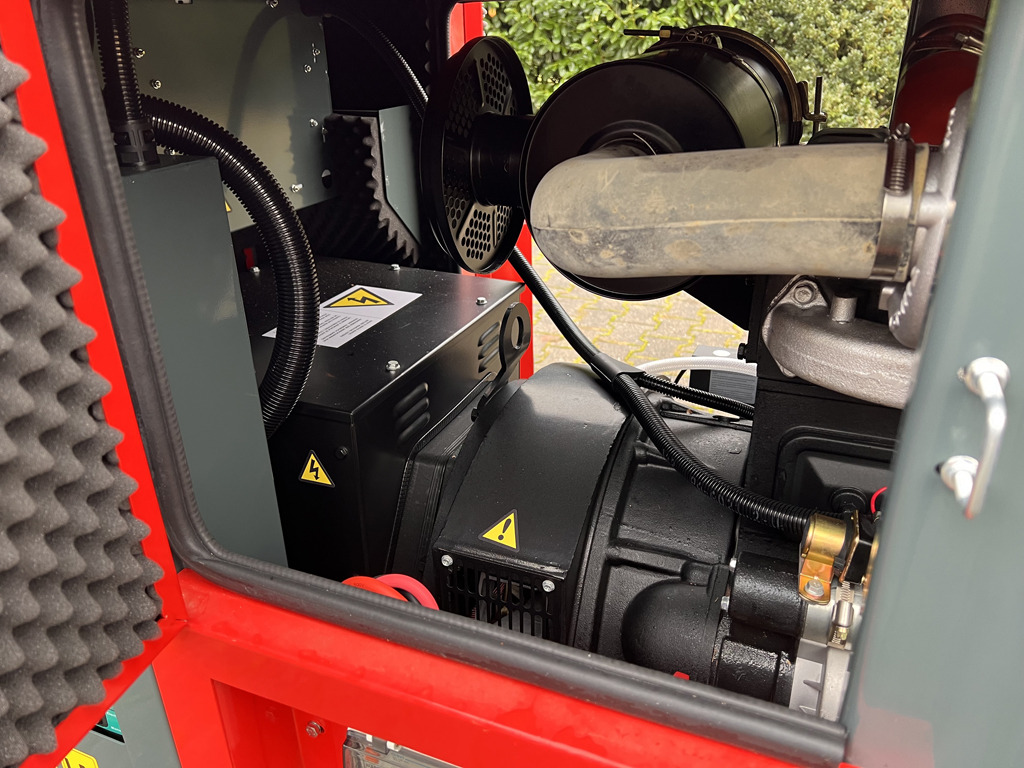 BAUER GFS 50 kW generator 62.5 KVA - Generator set: picture 4 BAUER GFS 50 kW generator 62.5 KVA - Generator set: picture 4