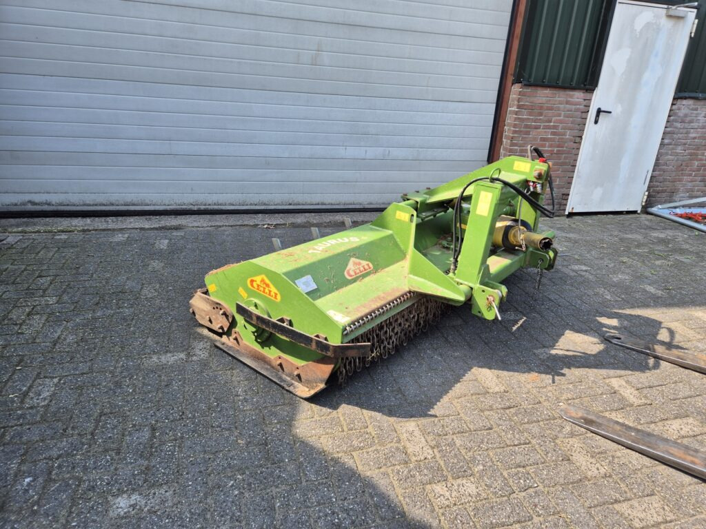 CELLI Taurus 200 mower - Mower: picture 3 CELLI Taurus 200 mower - Mower: picture 3