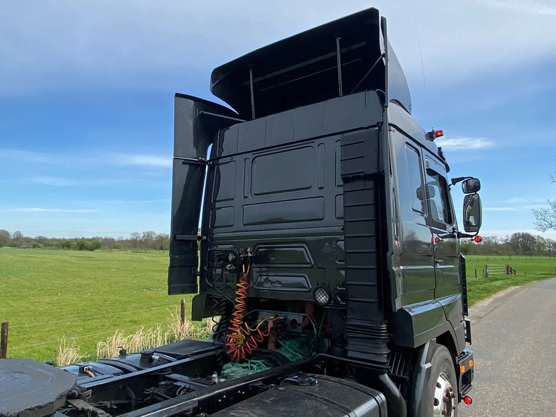 Lease a Scania R143-450 V8 | OLD SKOOL | NO RUST !! | COLLECTORS ITEM Scania R143-450 V8 | OLD SKOOL | NO RUST !! | COLLECTORS ITEM: picture 13