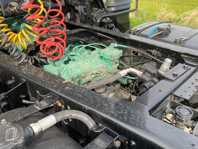 Lease a Scania R143-450 V8 | OLD SKOOL | NO RUST !! | COLLECTORS ITEM Scania R143-450 V8 | OLD SKOOL | NO RUST !! | COLLECTORS ITEM: picture 16