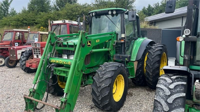 John Deere 6320 m/JD 631 Frontlæsser AutoPower - Farm tractor: picture 1 John Deere 6320 m/JD 631 Frontlæsser AutoPower - Farm tractor: picture 1