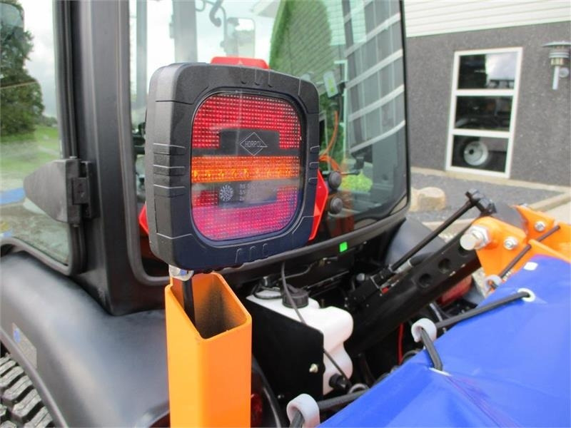 Limas SSP140 Selvlæssende og med lys - Sand/ Salt spreader for Municipal/ Special vehicle: picture 4 Limas SSP140 Selvlæssende og med lys - Sand/ Salt spreader for Municipal/ Special vehicle: picture 4