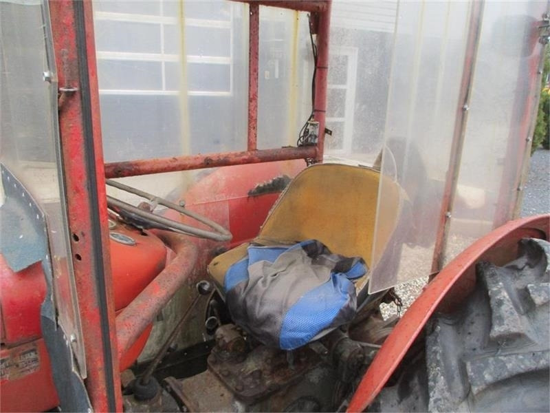 Massey Ferguson 65 Diesel traktor - Farm tractor: picture 5 Massey Ferguson 65 Diesel traktor - Farm tractor: picture 5