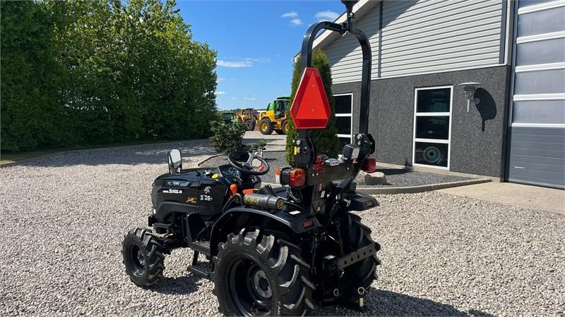 Solis S26 Limited Edition i sort 6+2 Gearmaskine med Ser - Municipal tractor: picture 3 Solis S26 Limited Edition i sort 6+2 Gearmaskine med Ser - Municipal tractor: picture 3