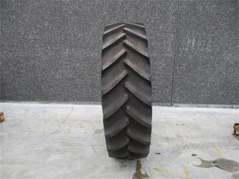 Speedways 520/85R42 (20.8R42) TL NYE DÆK TIL TRAKT - Tire for Municipal/ Special vehicle: picture 5 Speedways 520/85R42 (20.8R42) TL NYE DÆK TIL TRAKT - Tire for Municipal/ Special vehicle: picture 5