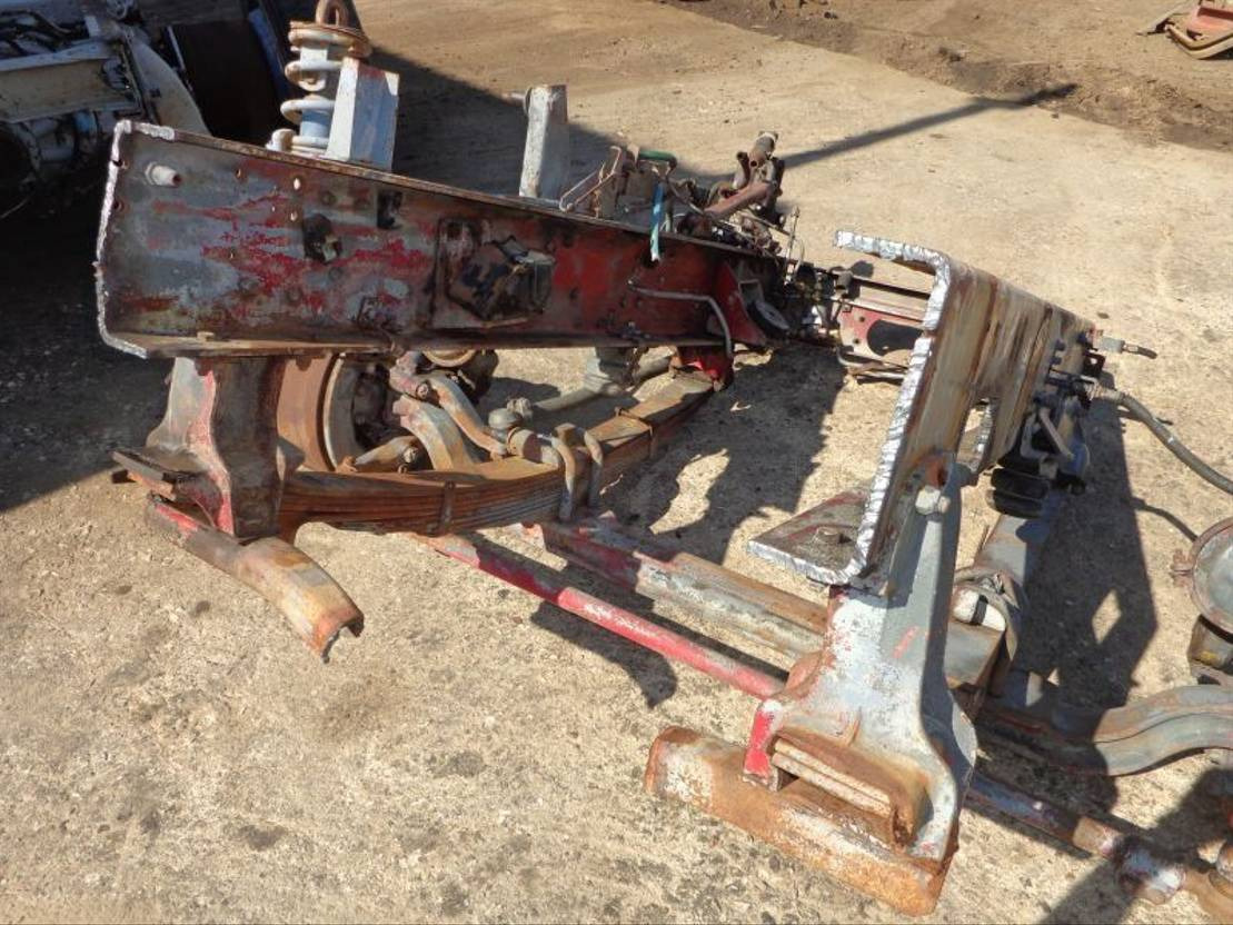 Volvo VOLVO F89 FRONT STEERING SYSTEM  - Axle and parts for Truck: picture 4 Volvo VOLVO F89 FRONT STEERING SYSTEM  - Axle and parts for Truck: picture 4