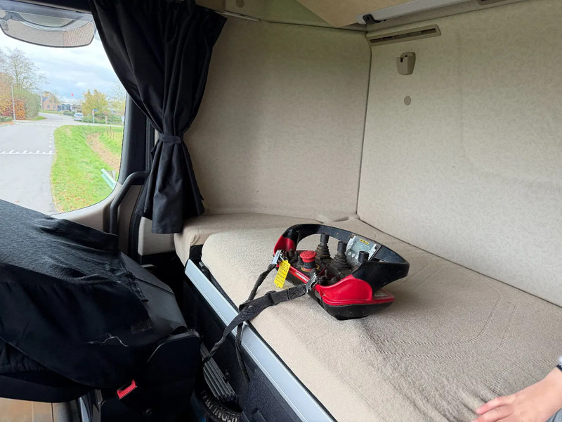 Crane truck Mercedes-Benz Actros 2640 PALFINGER 34TM CRANE/GRUE!!RADIO REMOTE!!EURO6!!: picture 14