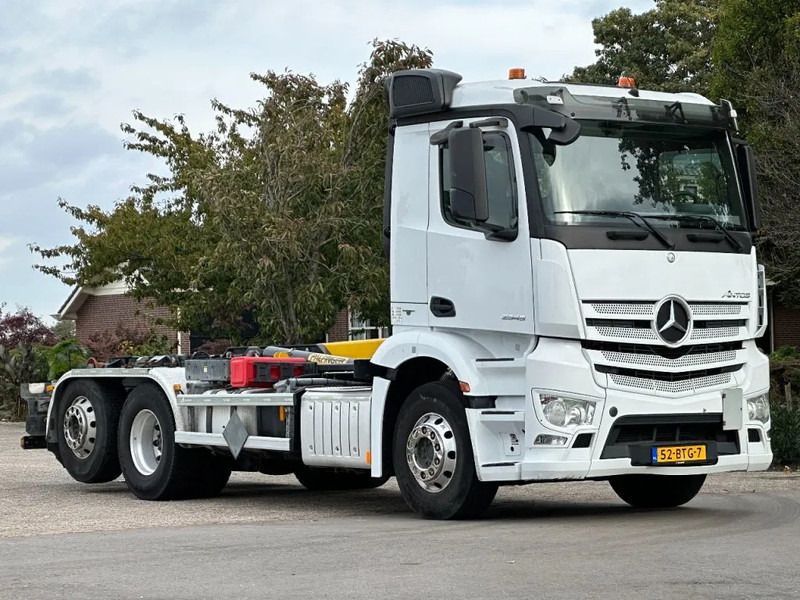 Mercedes-Benz Antos 2545!!EUR6 HAAK/ABROLLKIPPER!!KNICKARM!! - Hook lift truck: picture 2 Mercedes-Benz Antos 2545!!EUR6 HAAK/ABROLLKIPPER!!KNICKARM!! - Hook lift truck: picture 2