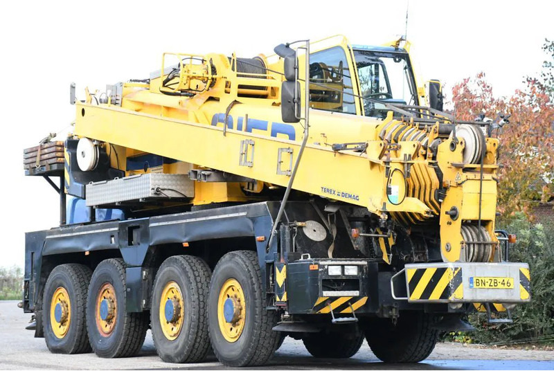 Terex-Demag AC60 CITY CLASS! Double cab!!8X8!! - All terrain crane: picture 1 Terex-Demag AC60 CITY CLASS! Double cab!!8X8!! - All terrain crane: picture 1