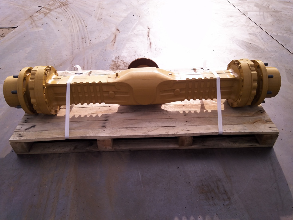 Caterpillar 4454601 - 2628647 - Front axle for Construction machinery: picture 4 Caterpillar 4454601 - 2628647 - Front axle for Construction machinery: picture 4