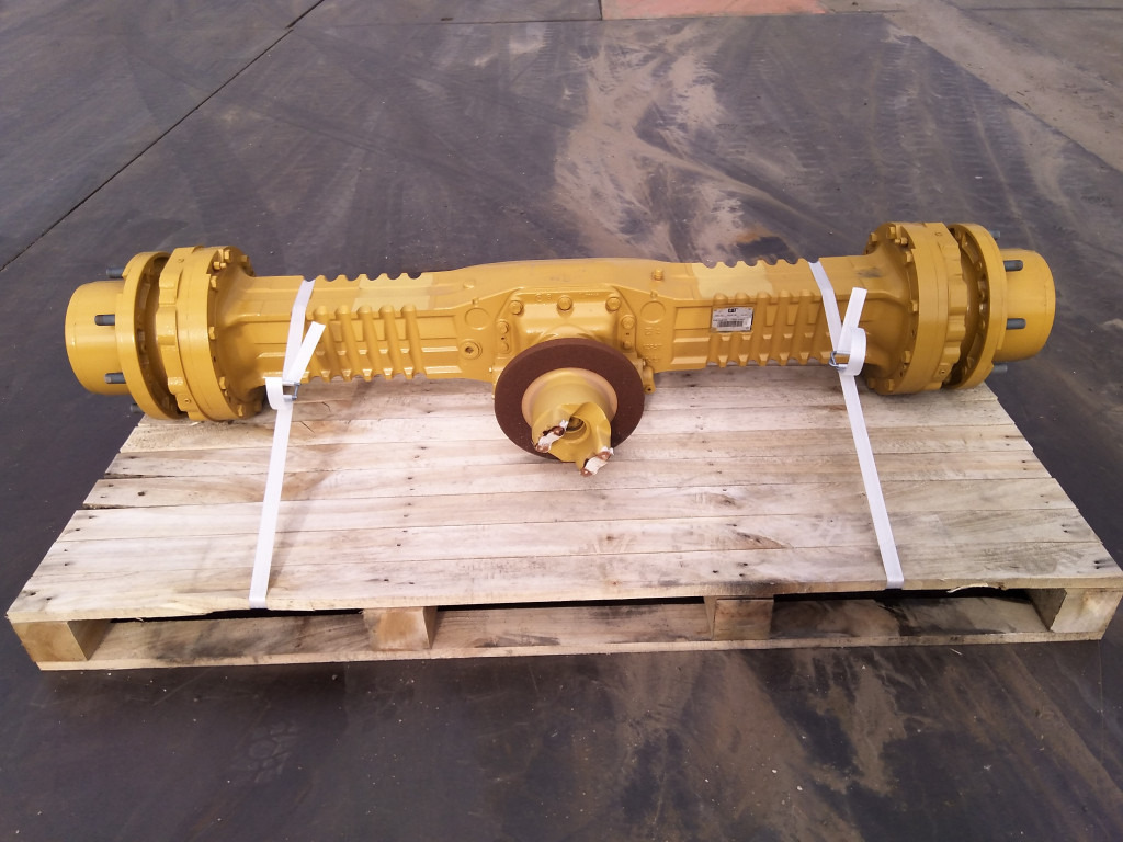 Caterpillar 4454601 - Front axle for Construction machinery: picture 2 Caterpillar 4454601 - Front axle for Construction machinery: picture 2