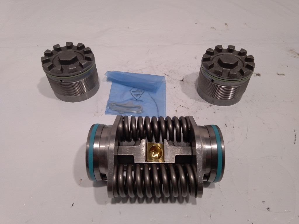 Caterpillar 4557999 - Hydraulic pump for Construction machinery: picture 1 Caterpillar 4557999 - Hydraulic pump for Construction machinery: picture 1