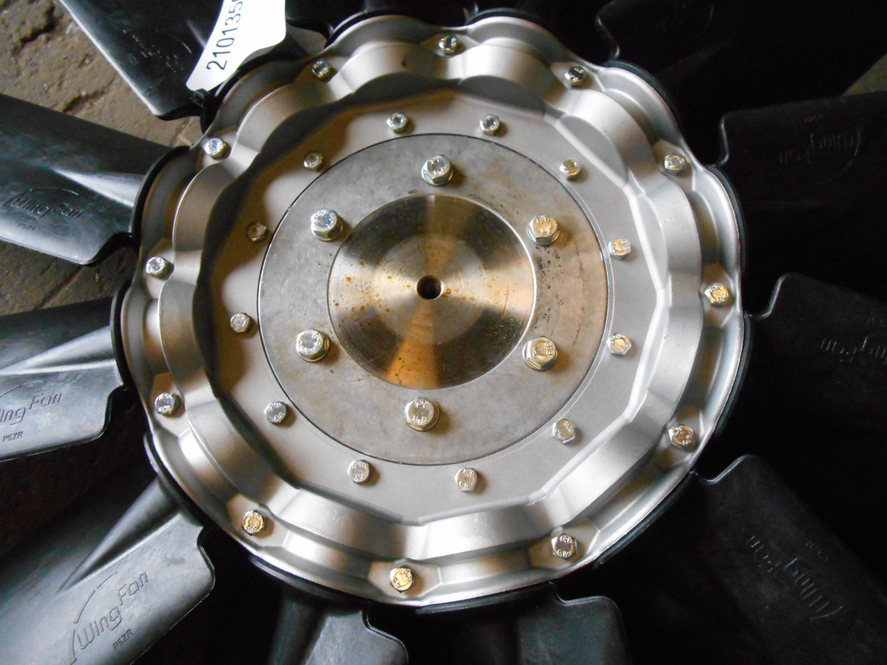 Caterpillar 5348410 - Fan for Construction machinery: picture 2 Caterpillar 5348410 - Fan for Construction machinery: picture 2