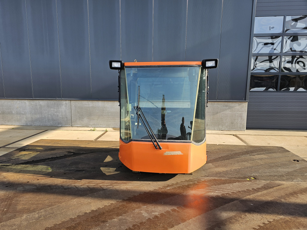 Doosan 220101-00071B - 220101-00071A - Cab for Construction machinery: picture 2 Doosan 220101-00071B - 220101-00071A - Cab for Construction machinery: picture 2